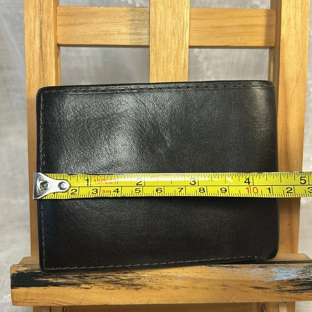 Hand crafted soft glove leather bifold wallet